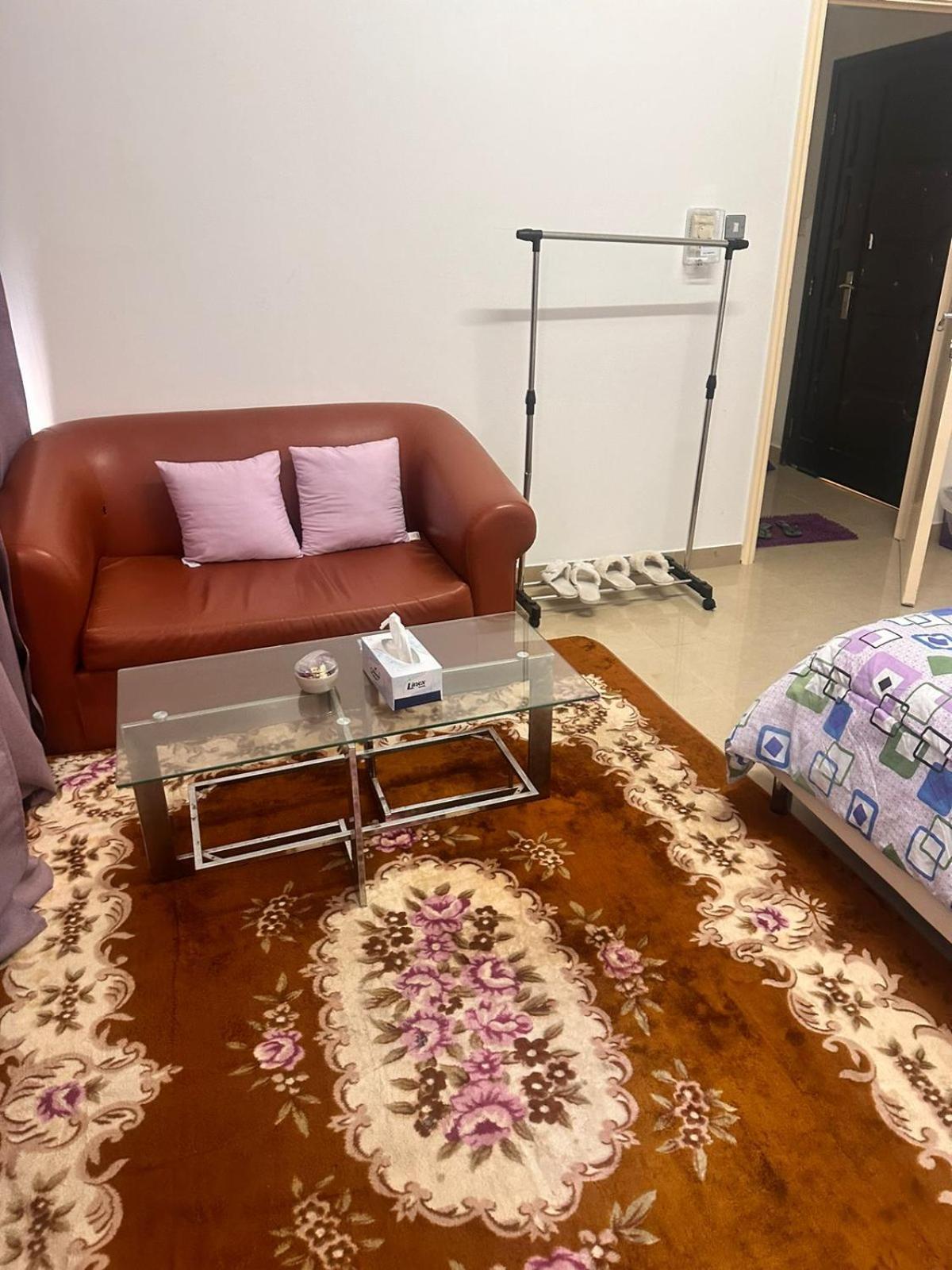 The Purple Place Apartment Abu Dhabi Luaran gambar